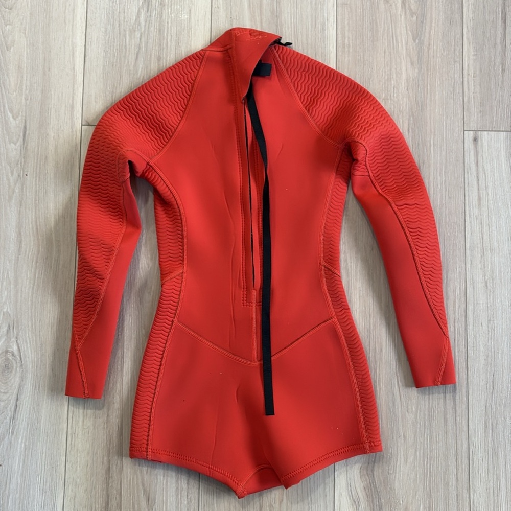 Billabong Spring Suit - Picture 4 of 6